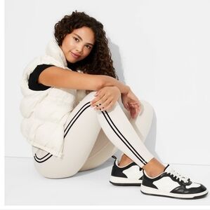 Women's High-Waisted ButterBliss Leggings with Side Stripe - Wild Fable Cream XL